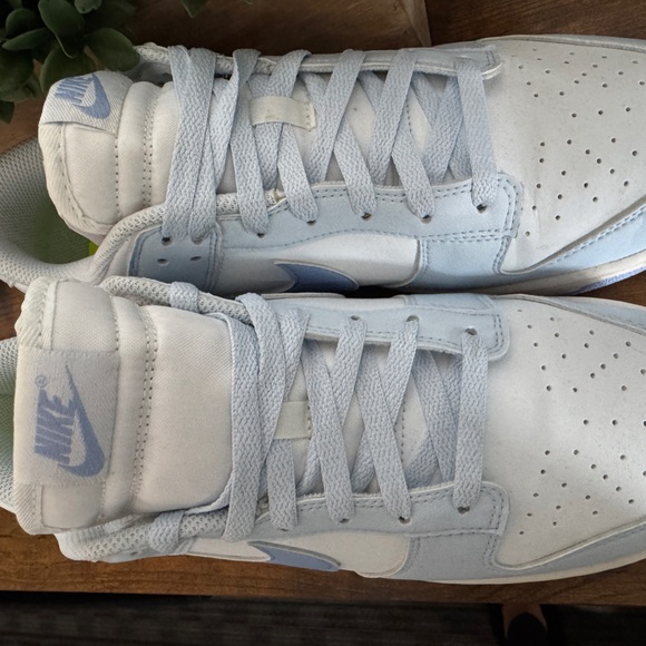 Nike Dunk Low WMNS “Blue Tint” - Picture 2 of 9